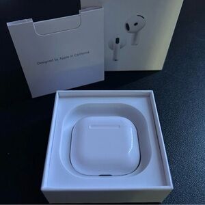 Apple AirPods with Charging Case